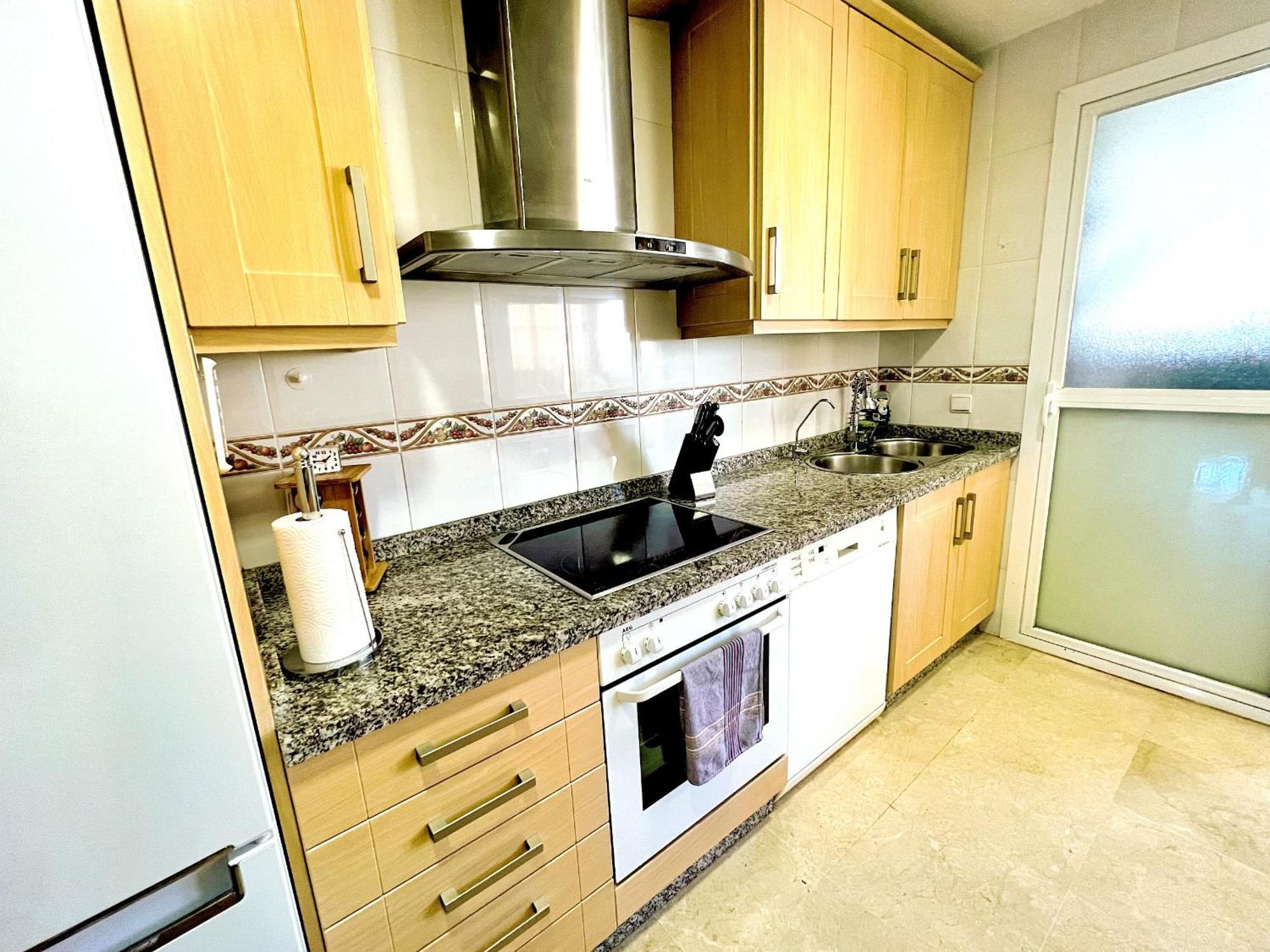 Beautiful Apartment With Pools, Playground And Paddle Tennis - Family Friendly And Near Vithas Hospital - Free Parking In Garage ベナルマデナ エクステリア 写真