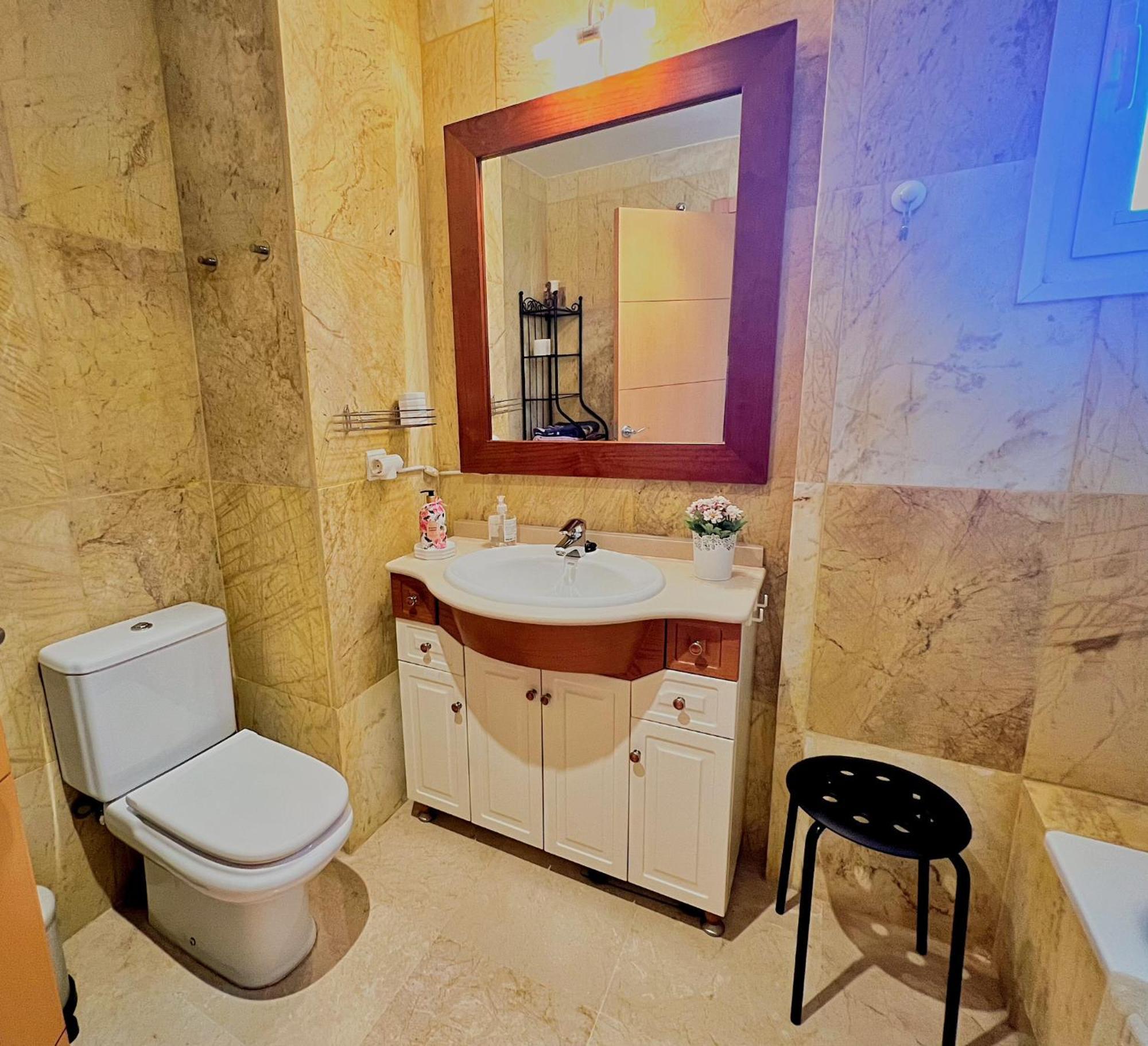 Beautiful Apartment With Pools, Playground And Paddle Tennis - Family Friendly And Near Vithas Hospital - Free Parking In Garage ベナルマデナ エクステリア 写真