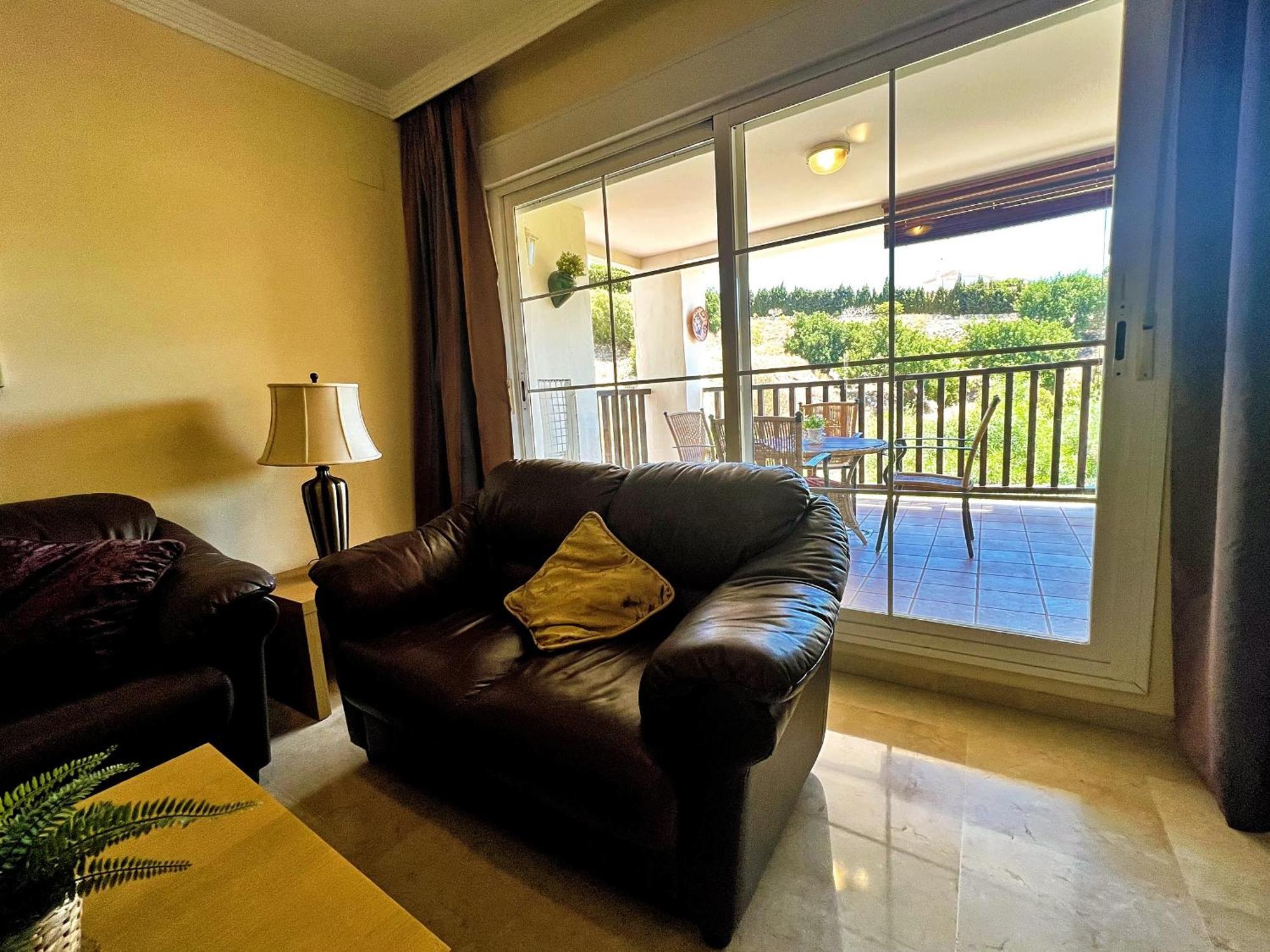 Beautiful Apartment With Pools, Playground And Paddle Tennis - Family Friendly And Near Vithas Hospital - Free Parking In Garage ベナルマデナ エクステリア 写真
