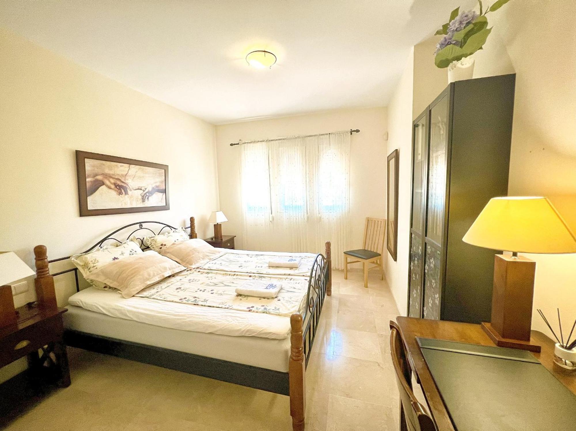 Beautiful Apartment With Pools, Playground And Paddle Tennis - Family Friendly And Near Vithas Hospital - Free Parking In Garage ベナルマデナ エクステリア 写真